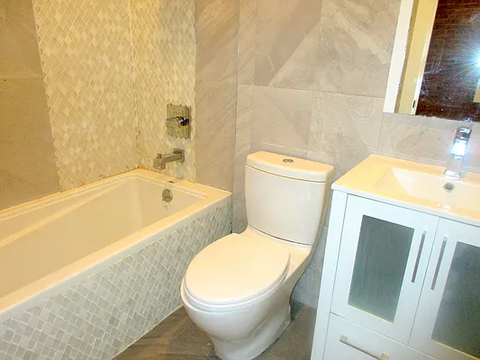 Rented by Uptown Flats LLC | media 11