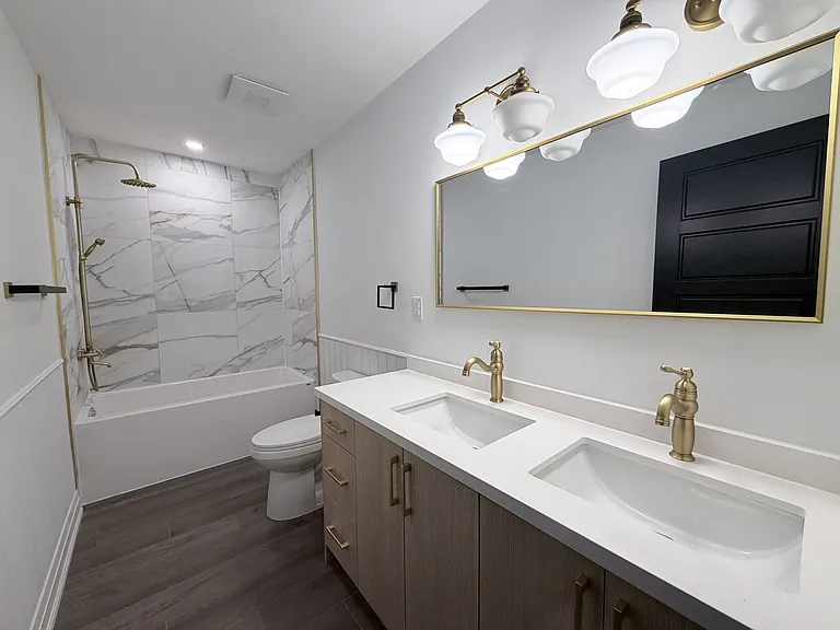 184 Ottawa St S #3 — Photo 10