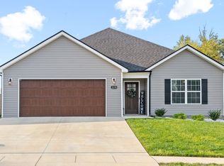 1278 Magnum Dr, Clarksville, TN 37040