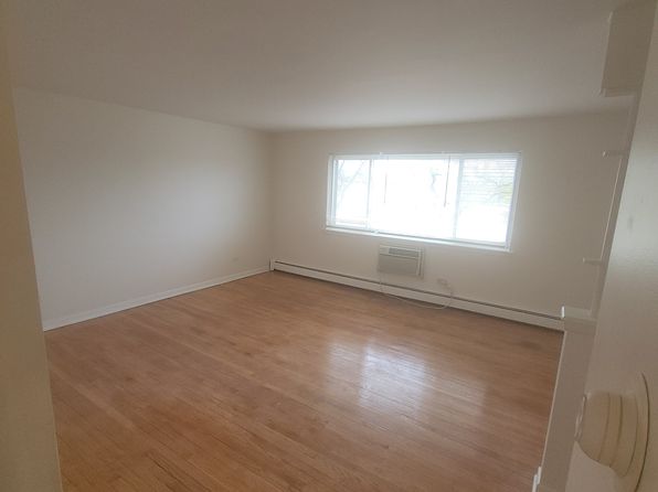 1326 Bataan Dr #2W