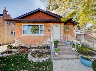 2645 W 96th St, Evergreen Park, IL