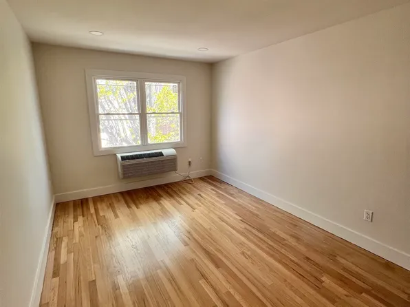 72 69th Street image 28 of 36