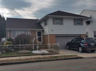 19 Bergen Ave, North Arlington, NJ 07031