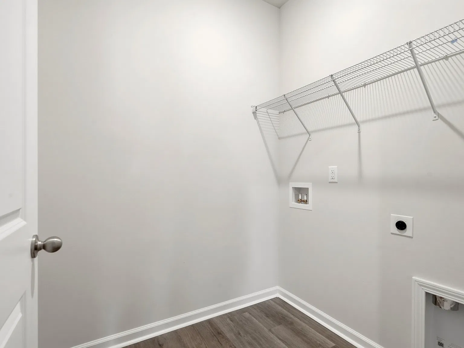 4 bed, 1600 sqft, $2,400 — Photo 2