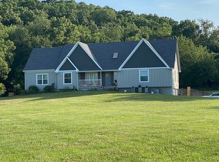 7006 S Hardsaw Rd, Oak Grove, MO 64075