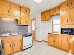 778 Howell St N, Saint Paul, MN 55104