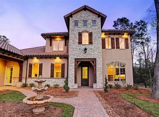 10 N Bayou Club Ct, Spring, TX 77389