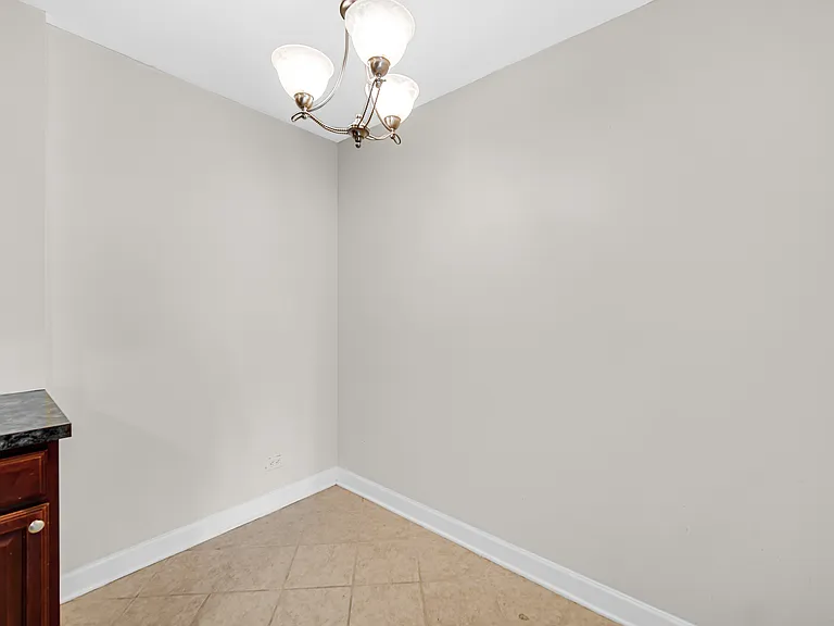 700 Perrie Dr #308 — Photo 17