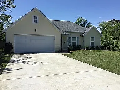 1611 Joyner Ave — Photo 2