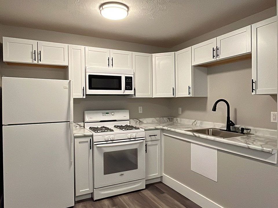 1st image of 877 N 26th St #877-29
