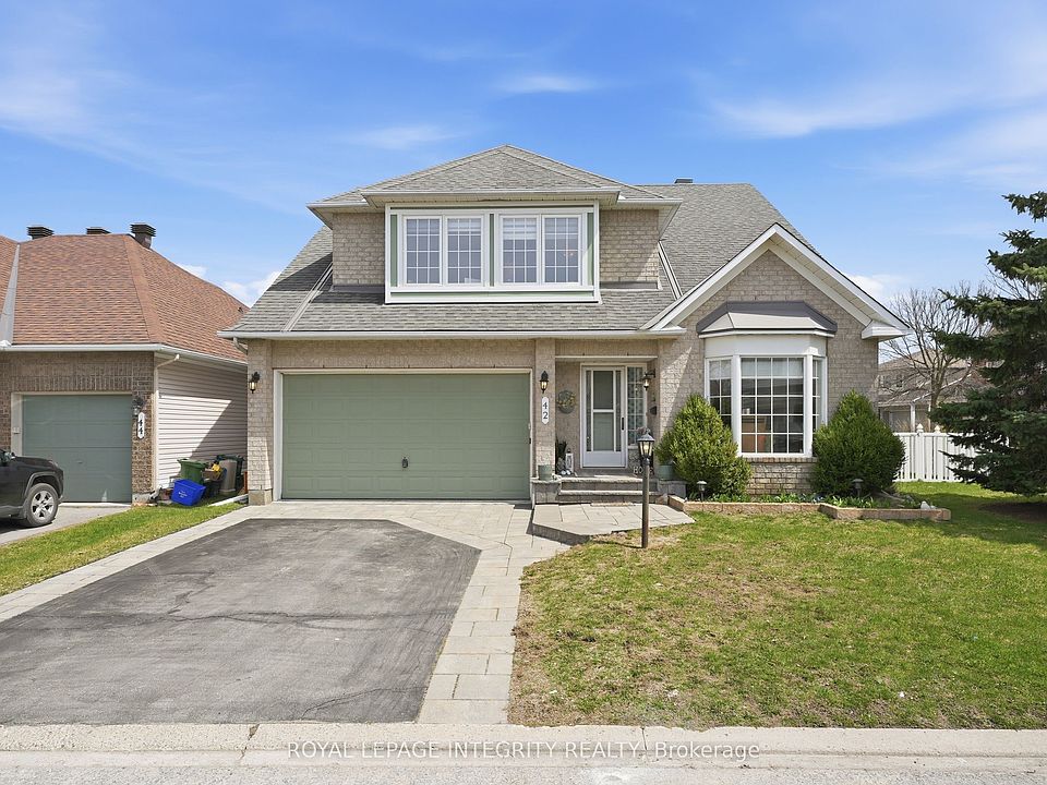 1st image of 42 Settlers Ridge Way