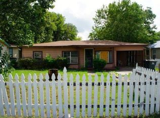 317 Staples Rd, San Marcos, TX 78666