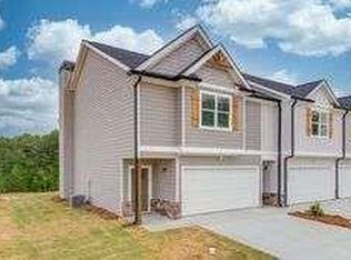 6389 Pine Station Dr, Lula, GA 30554
