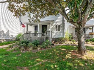 805 Stallings Rd APT 103, Taylors, SC 29687