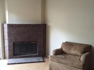 17601 Newland St #4, Huntington Beach, CA 92647