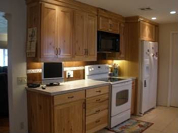 2nd image of 2195 Otto St