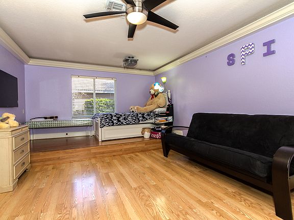 2nd image of 8145 Las Palmas Way