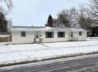 2315/2319 Cottonwood St, Grand Forks, ND 58201