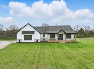 30904 Bonnie Bell Dr, Warrenton, MO 63383