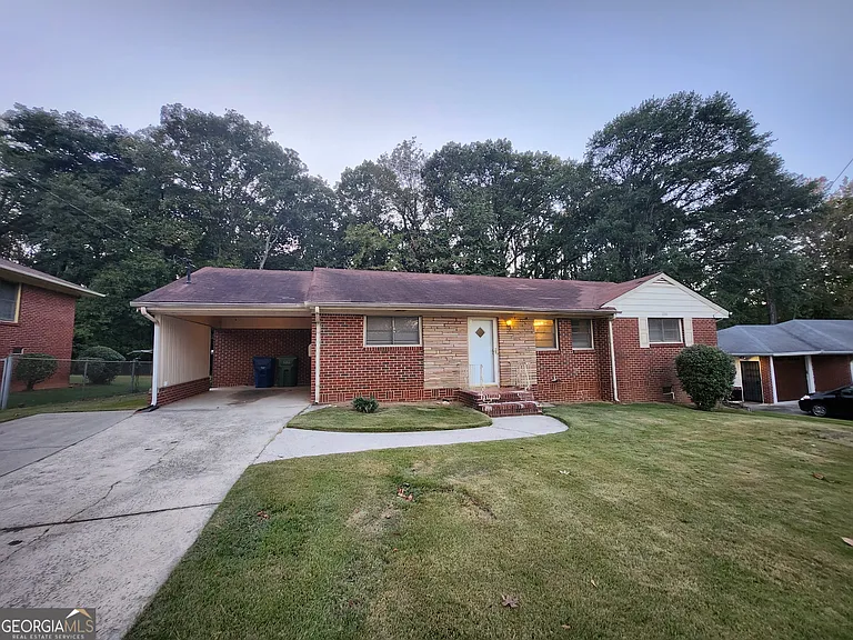 2311 Cherry Blossom Dr SW — Photo 1