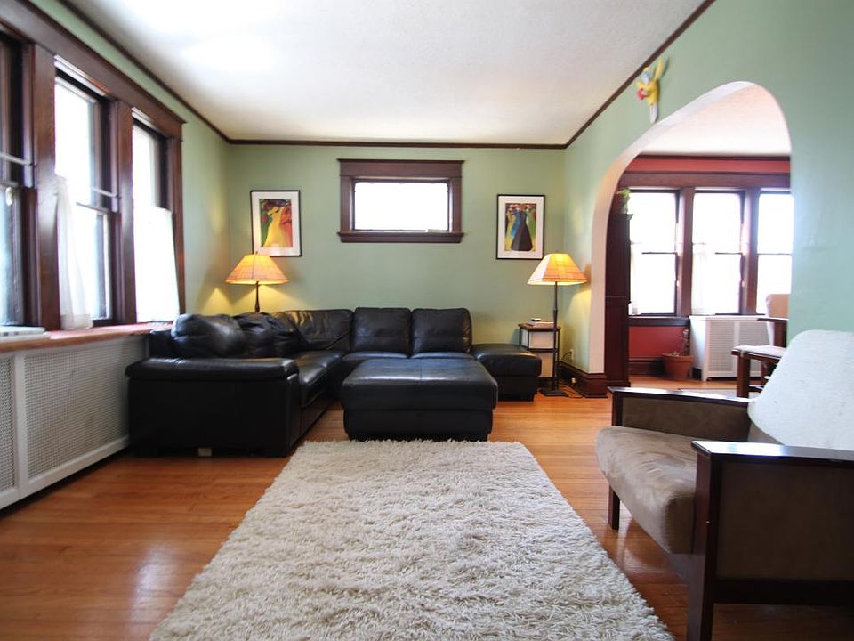 1st image of 1077 Ashland Ave