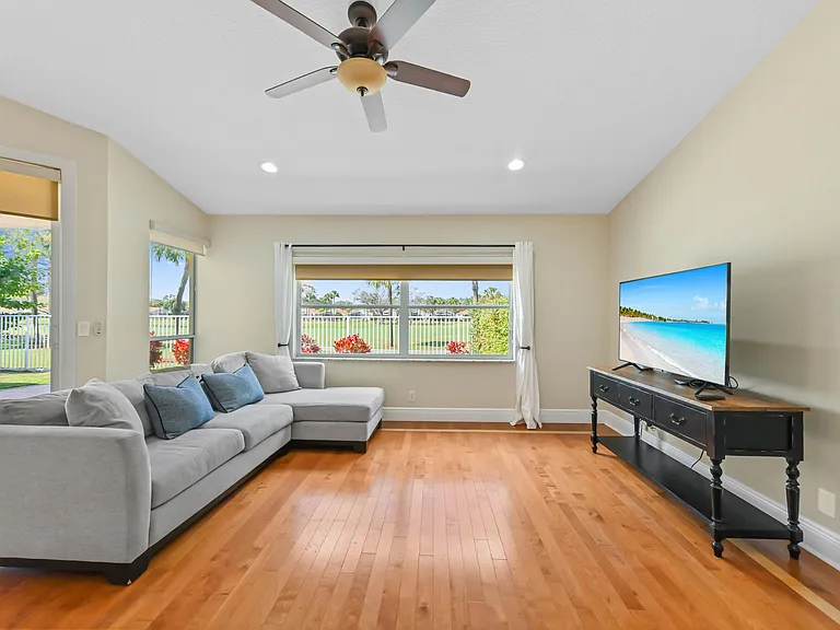 17309 Balboa Point Way — Photo 8