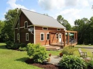 1977 Bartlett Hill Rd, Jeffersonville, VT 05464