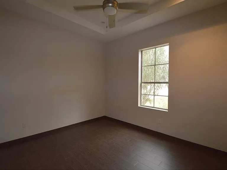 3600 Denia Ct — Photo 26