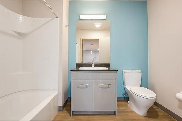 Zephyr Apartments — Photo 69