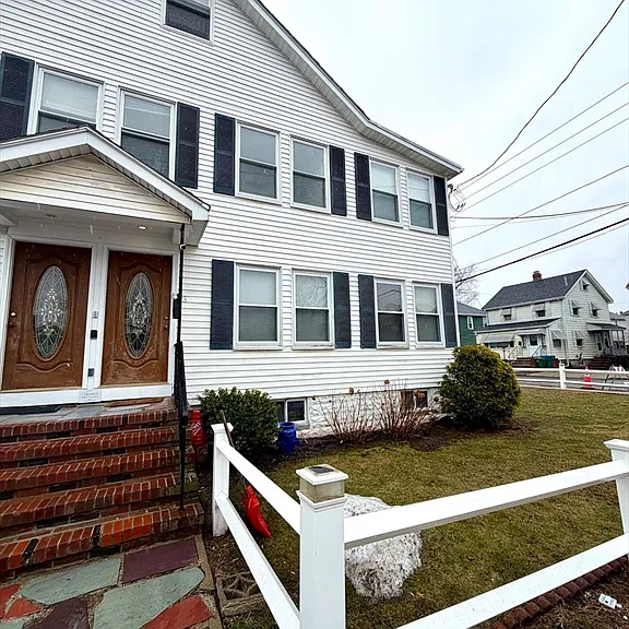 3 Goldsmith Ave #1 — Photo 15