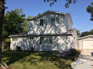 3185 Gerald Ave, Rochester Hills, MI 48307