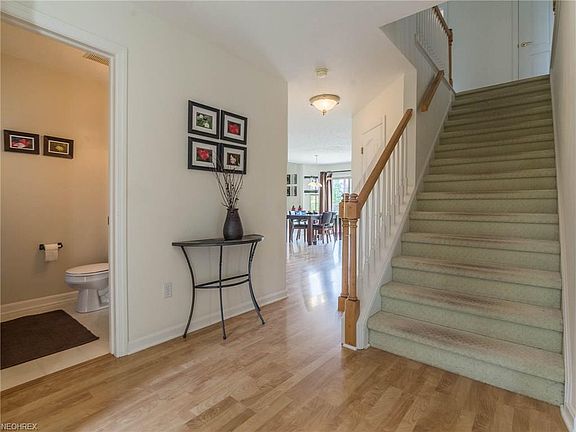 4th image of 27100 Dogwood Ln