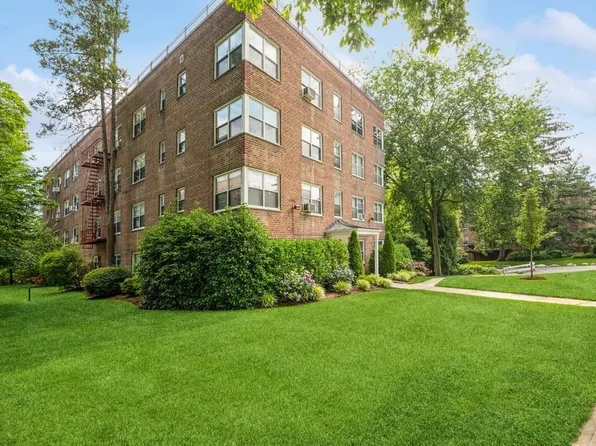 793 Palmer Road #1A, Bronxville, NY 10708