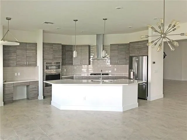 10930 Windward St — Photo 6