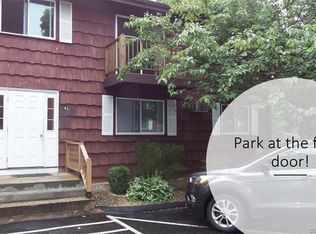 43 George Ave APT D, Groton, CT 06340