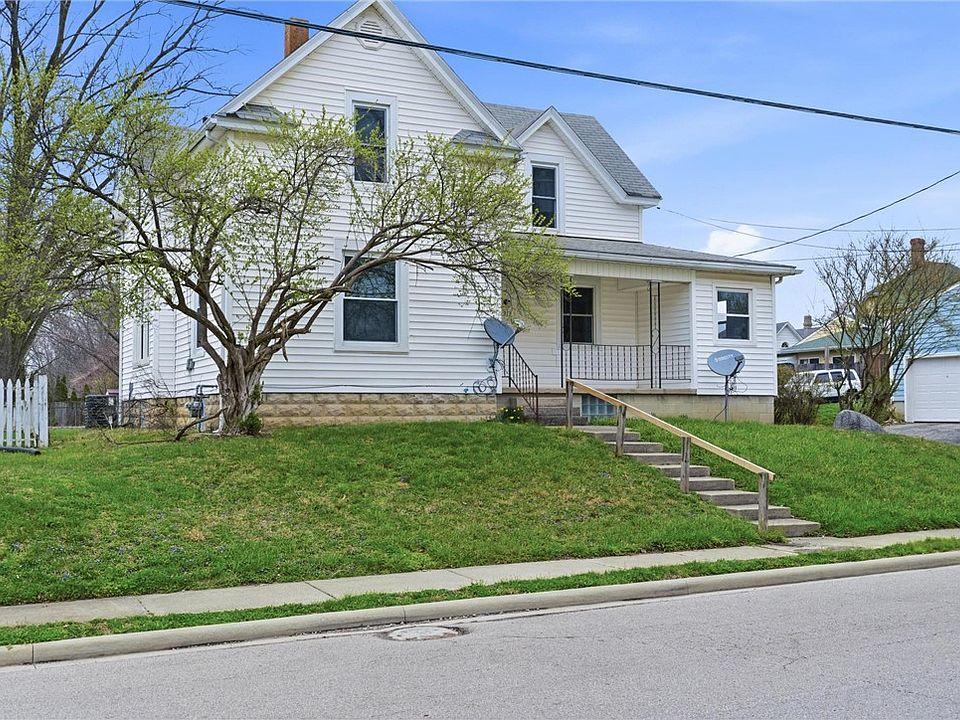 1st image of 213 W Birdsall St