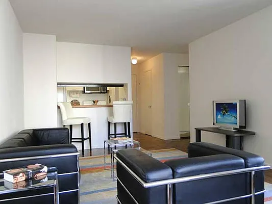 Rented by Boulevard Residentials | media 31