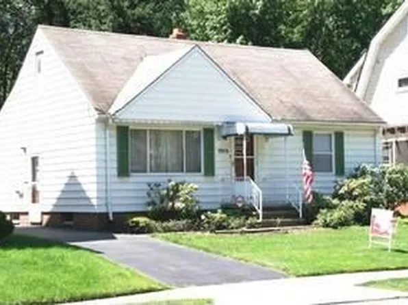 15912 Hazel Rd, East Cleveland, OH 44112