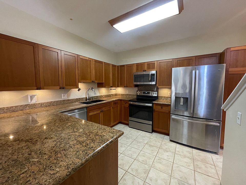 1st image of 127 Punohu Ln APT 7-1