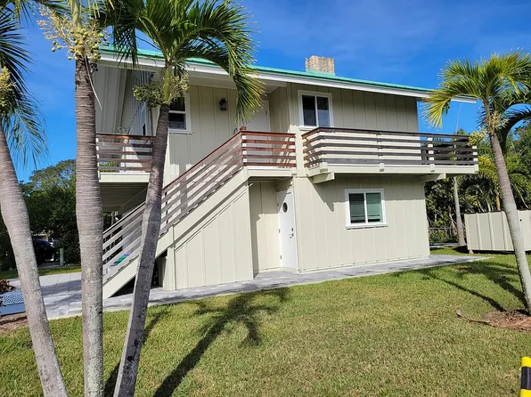 591 De Narvaez Dr, Longboat Key, FL 34228