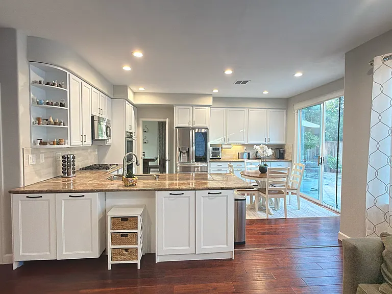 711 Pradera Way — Photo 5