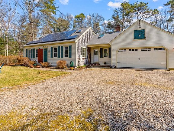 3rd image of 352 Nye Rd