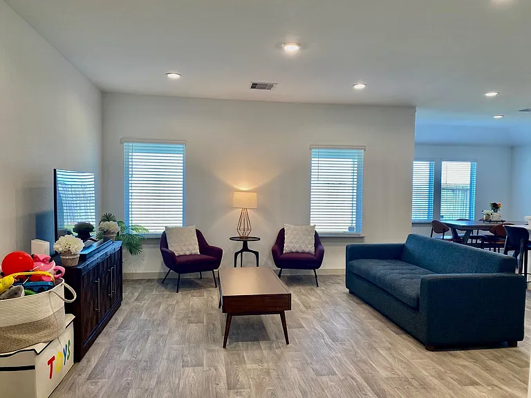 7023 Sunbreeze Ln — Photo 15