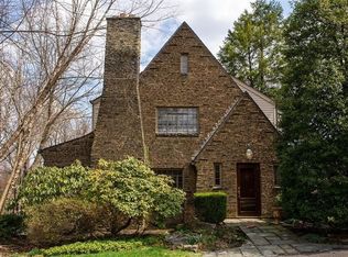 15 Churchill Rd, Penn Hills, PA 15235