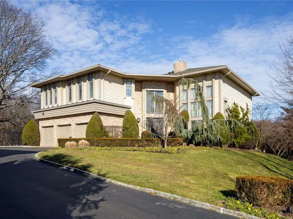 31 Kettlepond Road, Jericho, NY 11753