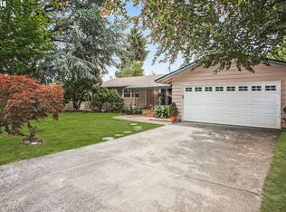 16244 NE Hoyt St, Portland, OR 97230