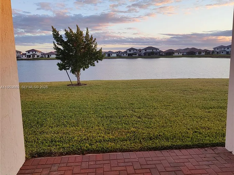 5077 Gambero Way — Photo 31