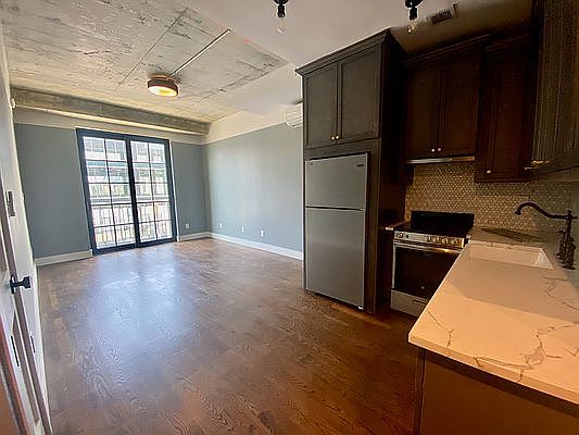 1st image of 187 Kent Ave #519