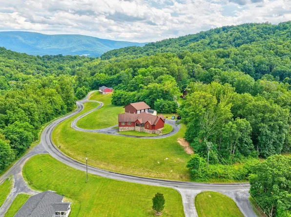 1996 Buck Mountain Rd, Bentonville, VA 22610