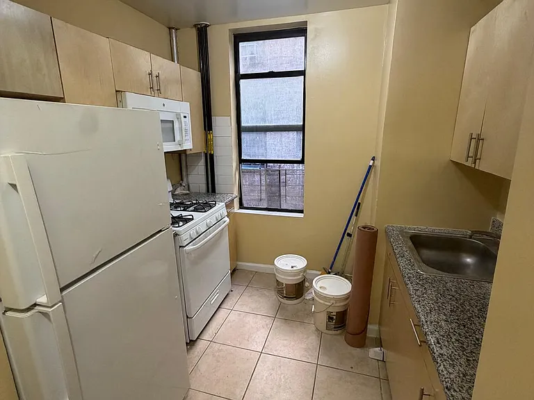506 W 172nd St #2C — Photo 1